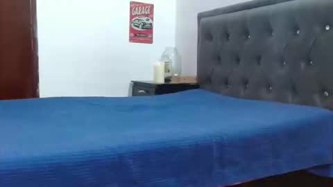 alex online show from January 14, 9:56 pm