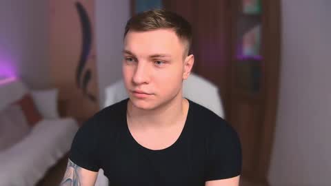 alex_milson online show from March 8, 4:12 am