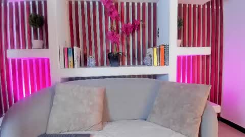 alex_santoss online show from July 7, 12:09 pm