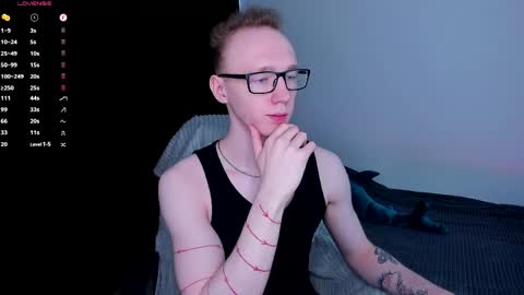 alex_silent online show from May 10, 12:22 pm