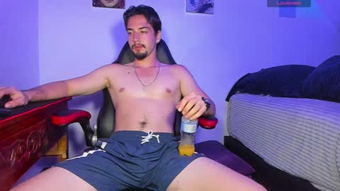     online show from February 8, 2:04 am