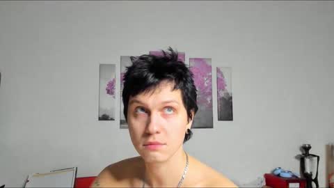 Alex WandHot online show from December 1, 1:20 pm