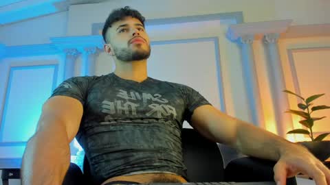 alex_wolf05 online show from May 16, 6:17 pm