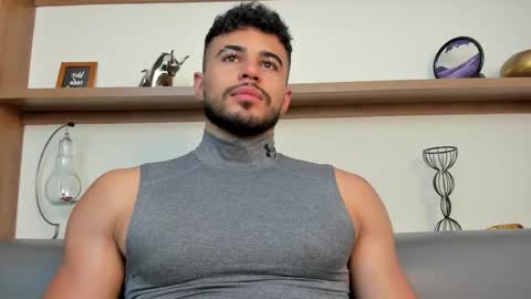 alex_wolf05 online show from March 29, 7:37 pm