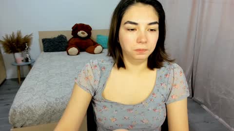 Snapshot of alexa_dolly chatting on January 9, 7:10 am Alexa online show from January 9, 7:10 am