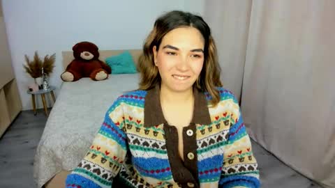 Snapshot of alexa_dolly chatting on October 16, 8:25 am Alexa online show from October 16, 8:25 am