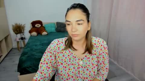 Snapshot of alexa_dolly chatting on September 13, 5:32 am Alexa online show from September 13, 5:32 am