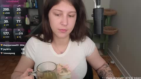 dont be afraid to click social media link its  working  just click on that  online show from September 30, 11:37 pm