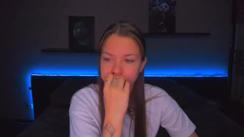 angel online show from January 19, 12:31 am