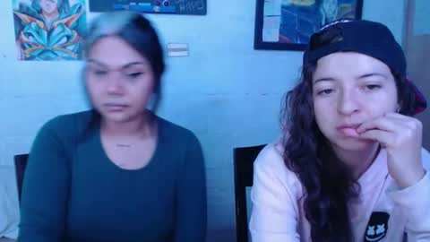 Alexa Blu3 online show from December 31, 1:15 am