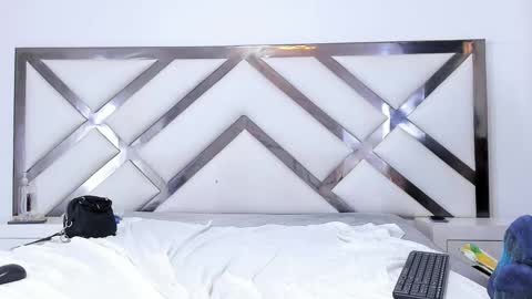 alexandmelyy online show from December 1, 1:31 pm