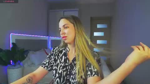 alexandracandy online show from June 9, 1:00 pm
