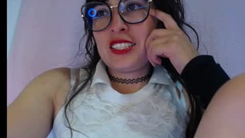 alexandrasaen online show from December 3, 2:23 am