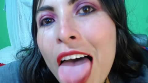 Snapshot of alexandrasaen chatting on January 8, 11:52 pm alexandrasaen online show from January 8, 11:52 pm