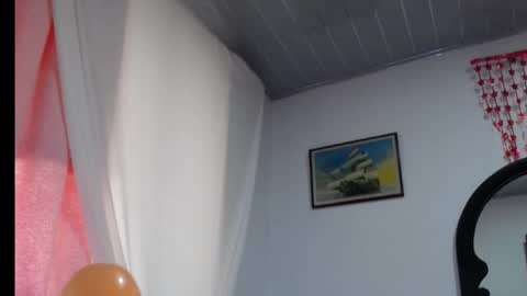 Snapshot of alexandrasaen chatting on October 17, 10:25 pm alexandrasaen online show from October 17, 10:25 pm