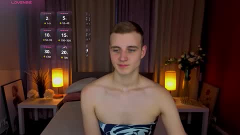 alexcolee online show from February 12, 2:31 pm