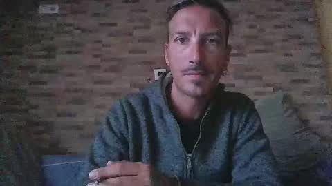 alexdelarge23 online show from October 17, 8:40 am