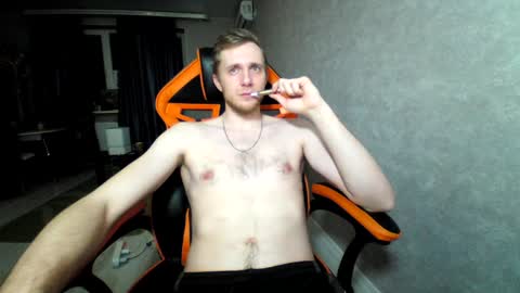 Alex online show from February 8, 10:19 pm