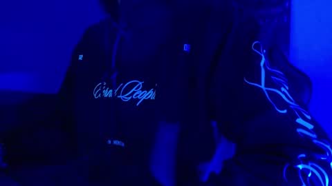 alexgiraldo__ online show from June 15, 12:30 pm