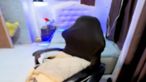 alexgrayanx online show from September 13, 6:43 pm