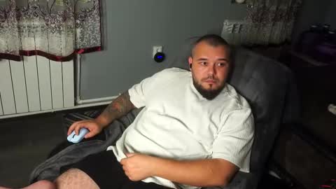 Alex online show from October 19, 8:57 pm