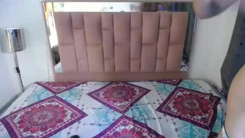 -- ALEXIS -- online show from September 11, 1:51 am