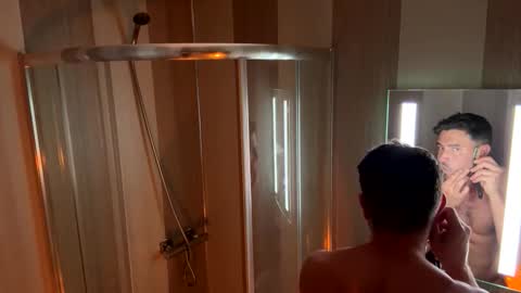 alexlive1 online show from October 4, 10:07 pm