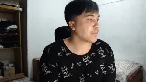 Alexander online show from March 22, 7:51 pm