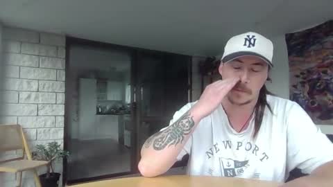 Alex online show from April 7, 4:47 am