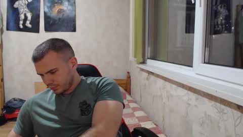 alexxgorilla online show from November 27, 5:20 pm