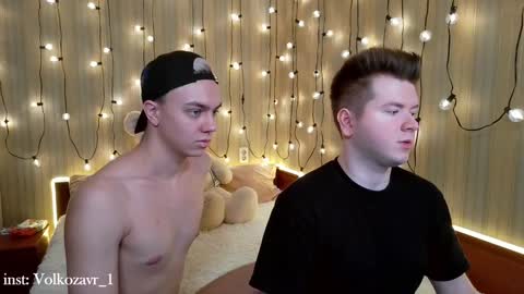 AlexDimaIgor online show from January 20, 5:37 pm