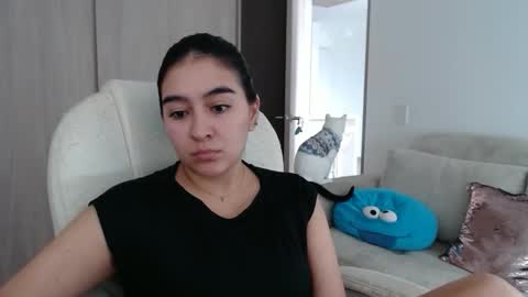 alexyferrer1 online show from April 6, 9:16 pm