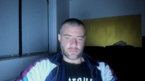 alfiesolomons87 online show from March 28, 8:54 pm