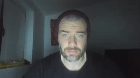 alfiesolomons87 online show from January 10, 8:47 pm