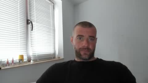 Snapshot of alfiesolomons87 chatting on October 23, 12:17 pm alfiesolomons87 online show from October 23, 12:17 pm