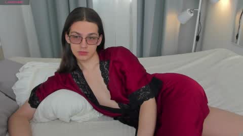 Alfreda online show from June 4, 11:16 am