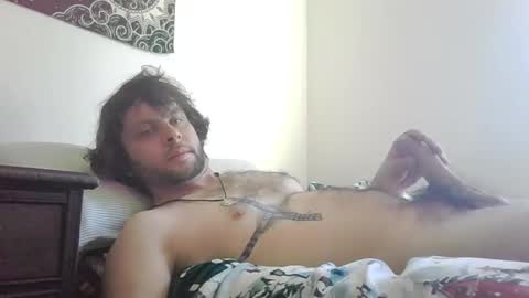 alfredkey14 online show from March 3, 8:27 pm