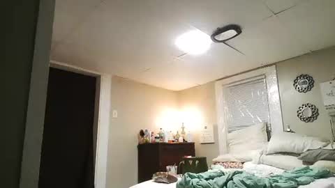 ali_tayler online show from October 29, 1:18 am