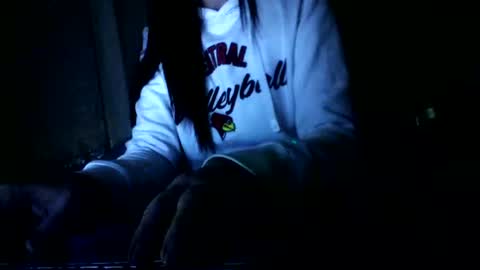 ali_tayler online show from December 16, 10:49 pm