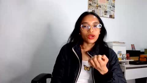 Alia  online show from May 22, 2:35 pm