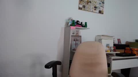 Alia  online show from March 11, 1:47 pm