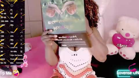 aliana_ross online show from February 18, 9:10 am