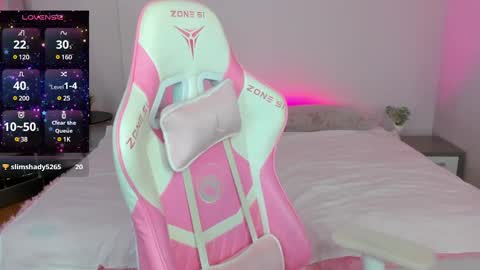 alic_black online show from February 27, 4:57 am