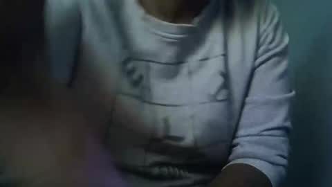 alic_crazy online show from December 2, 6:45 am