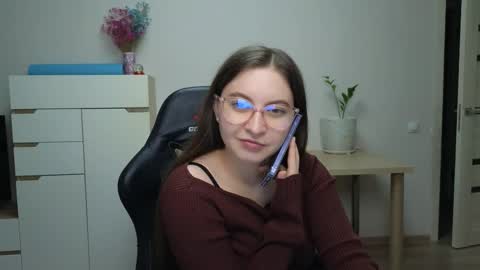 Alice online show from January 7, 6:13 pm