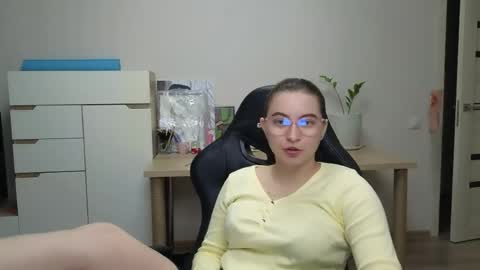 Alice online show from March 24, 7:20 pm