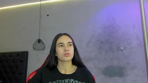 Alice Susan online show from May 23, 11:39 am
