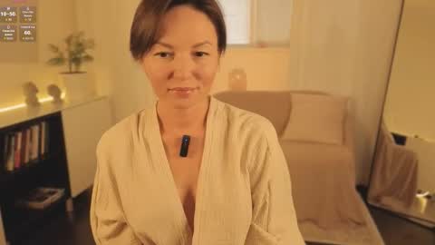 alice_eva online show from September 24, 11:17 am