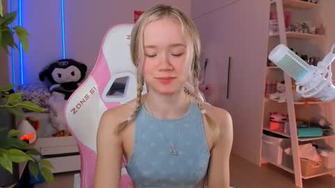 Alichery online show from December 19, 4:19 am