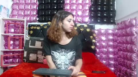 alice online show from March 4, 5:24 pm